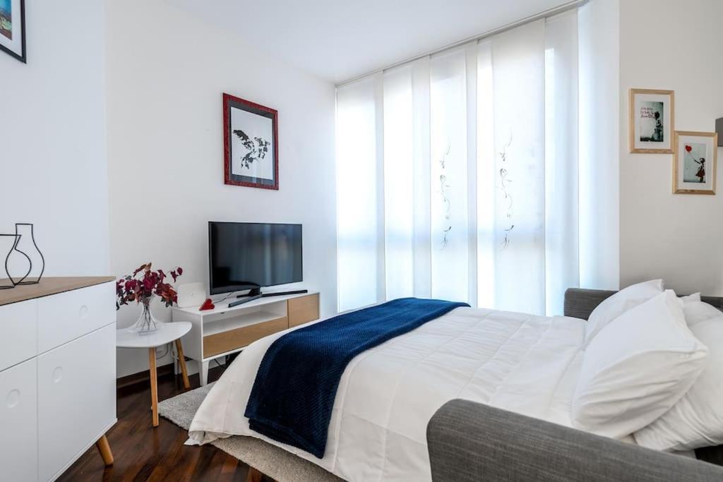 Duomo-PortaromanaXxl Home Terrace & Free Parking Milan Exterior photo