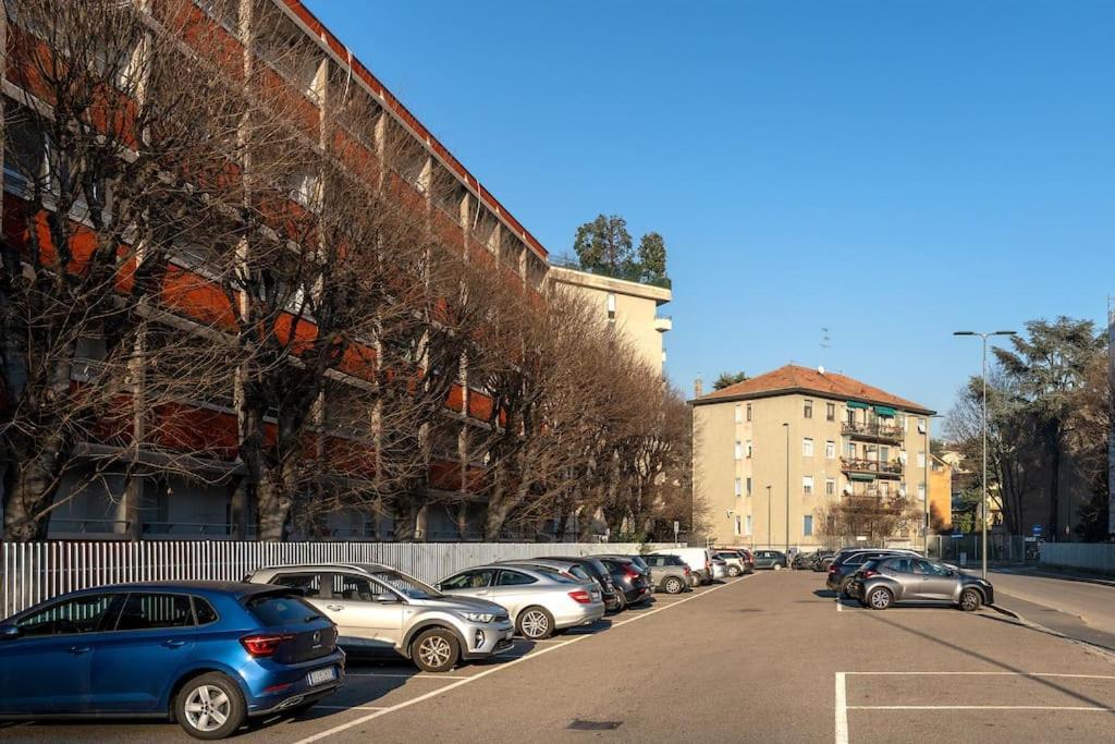 Duomo-PortaromanaXxl Home Terrace & Free Parking Milan Exterior photo
